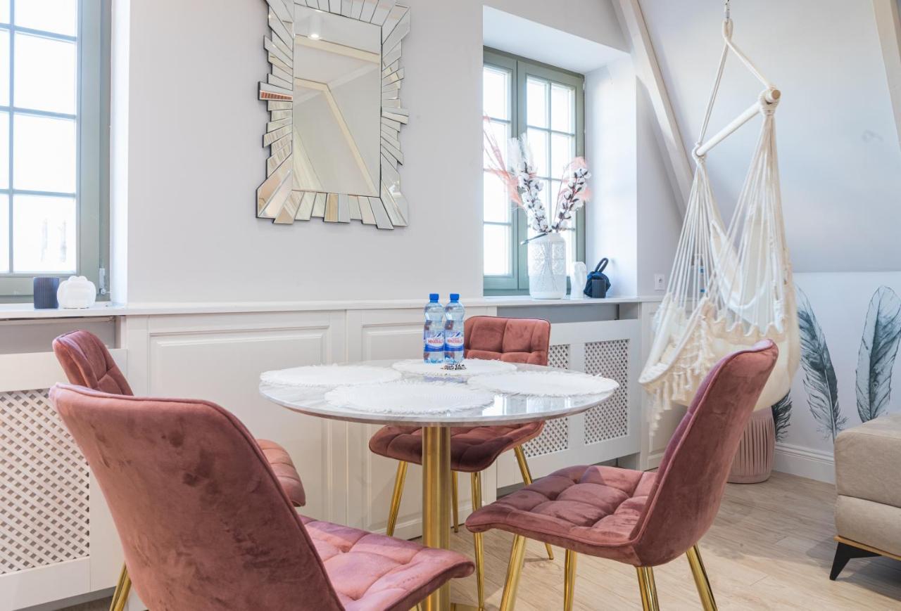 Magiczne Gniazdko Na Samym Rynku Apartment Wroclaw Luaran gambar